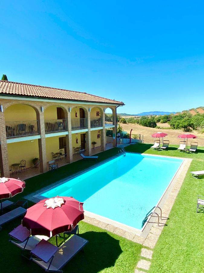 Hotel Ristorante Le Querciolaie Dei Ricci ฟอนเตบลันดา ภายนอก รูปภาพ