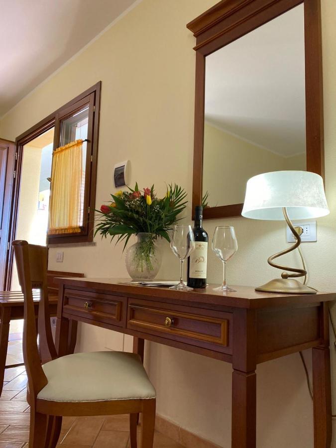 Hotel Ristorante Le Querciolaie Dei Ricci ฟอนเตบลันดา ภายนอก รูปภาพ